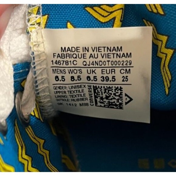 Converse Size 8.5 All Star WONDER WOMAN Print DC Comics Hi Top Sneaker Unisex - Picture 11 of 13